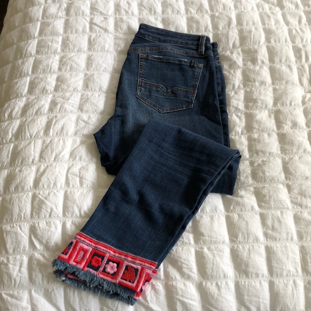 Buffalo: Ankle Detail Denim